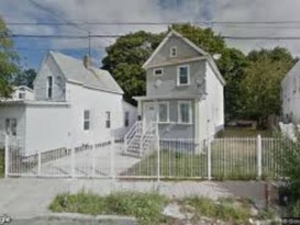 Home for Pre-foreclosure / auction Jamaica, Queens