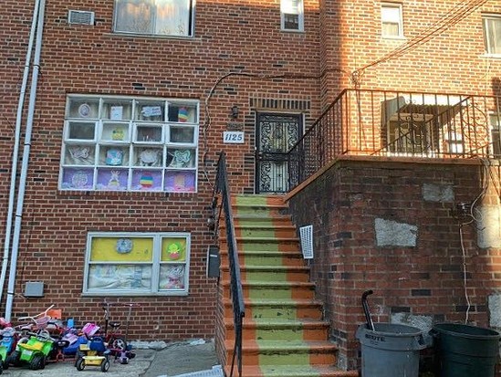 Single-family for Pre-foreclosure / auction East Flatbush, Brooklyn