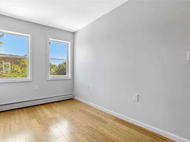 Home for Sale St Albans, Queens