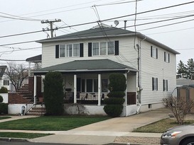 Home for Pre-foreclosure / auction Eltingville, Staten Island