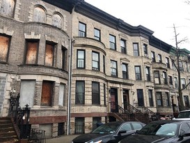 Home for Pre-foreclosure / auction Morrisania, Bronx