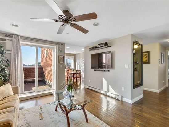 Condo for Sale Dimtas Park, Brooklyn