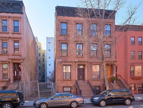 Townhouse for Pre-foreclosure / auction Harlem, Manhattan