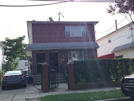 Single-family for Pre-foreclosure / auction South Jamaica, Queens