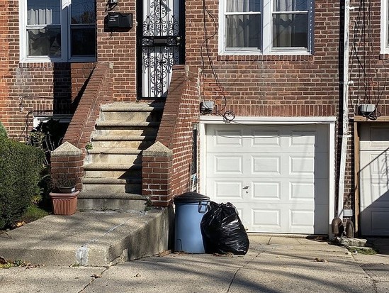 Single-family for Sale St Albans, Queens