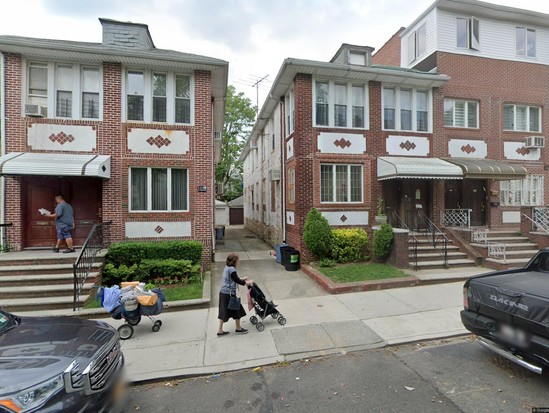 Multi-family for Pre-foreclosure / auction Borough Park, Brooklyn