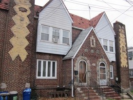 Home for Pre-foreclosure / auction St Albans, Queens