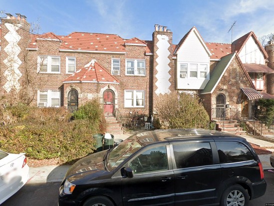 Single-family for Pre-foreclosure / auction St Albans, Queens