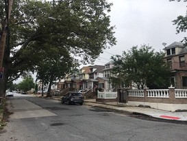 Home for Pre-foreclosure / auction South Ozone Park, Queens