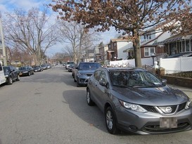 Home for Pre-foreclosure / auction St Albans, Queens