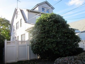 Home for Pre-foreclosure / auction St Albans, Queens