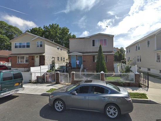 Multi-family for Pre-foreclosure / auction South Jamaica, Queens