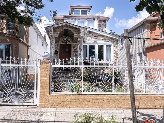 Single-family for Sale South Ozone Park, Queens