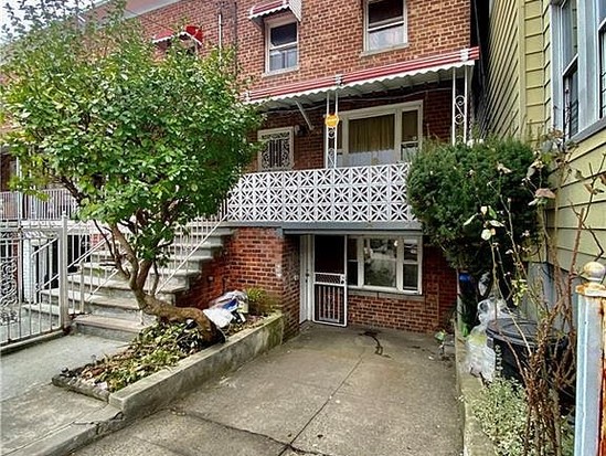 Single-family for Pre-foreclosure Edenwald, Bronx