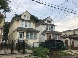 Home for Pre-foreclosure / auction South Jamaica, Queens