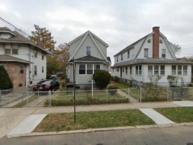 Home for Pre-foreclosure St Albans, Queens