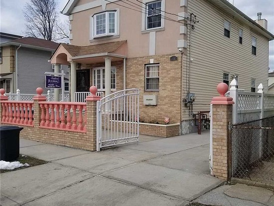 Multi-family for Sale South Ozone Park, Queens