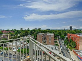 Home for Sale Kew Gardens, Queens