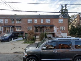 Home for Pre-foreclosure / auction St Albans, Queens