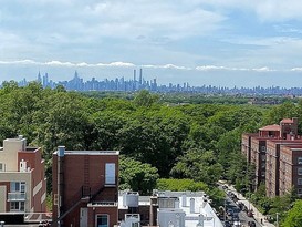 Home for Sale Kew Gardens, Queens