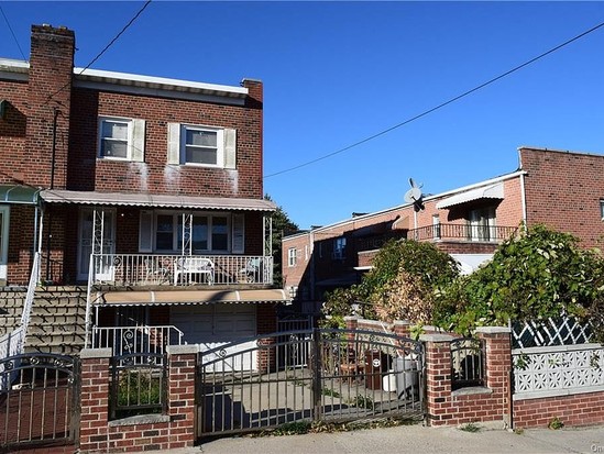 Single-family for Sale Laconia, Bronx