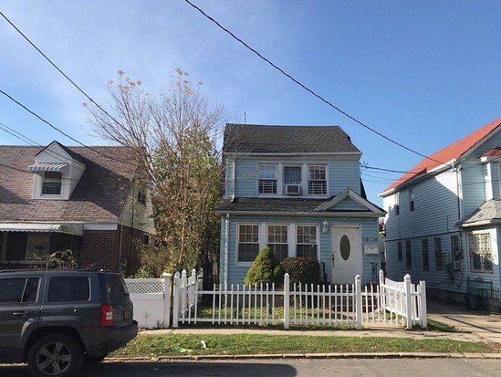 Single-family for Pre-foreclosure / auction St Albans, Queens