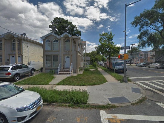 Single-family for Pre-foreclosure / auction South Jamaica, Queens