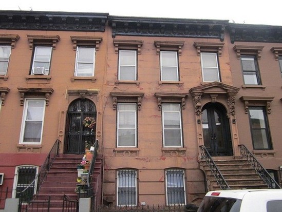 Single-family for Pre-foreclosure / auction Bedford Stuyvesant, Brooklyn