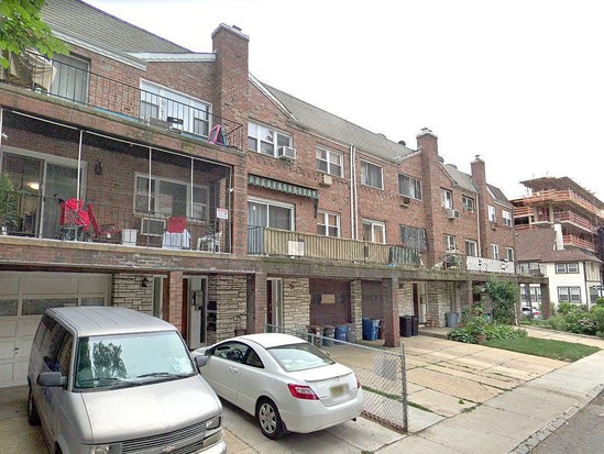 Multi-family for Sale Kew Gardens, Queens