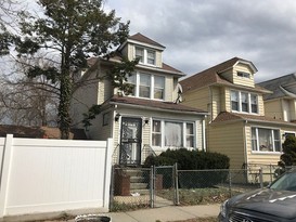 Home for Pre-foreclosure / auction South Jamaica, Queens