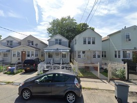 Home for Pre-foreclosure South Jamaica, Queens