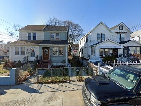 Single-family for Pre-foreclosure St Albans, Queens