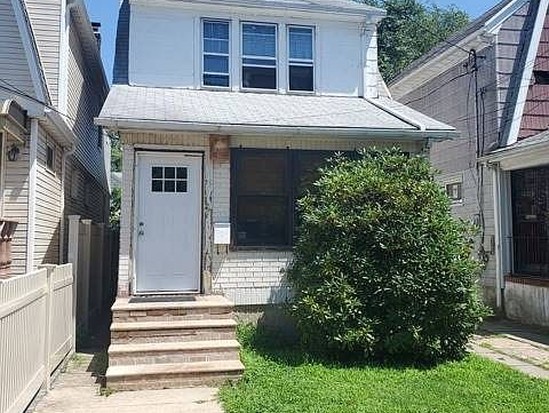 Single-family for Sale St Albans, Queens