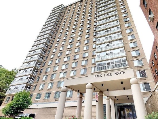 Condo for Sale Forest Hills, Queens