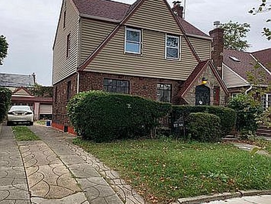 Single-family for Sale Cambria Heights, Queens