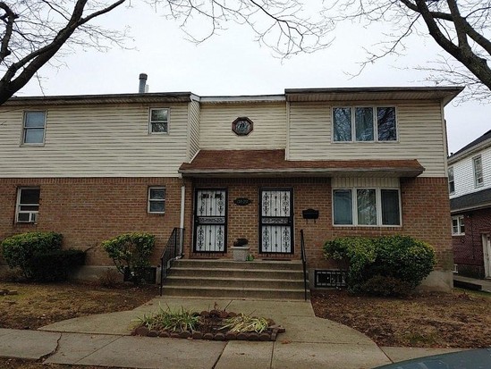 Single-family for Pre-foreclosure / auction St Albans, Queens