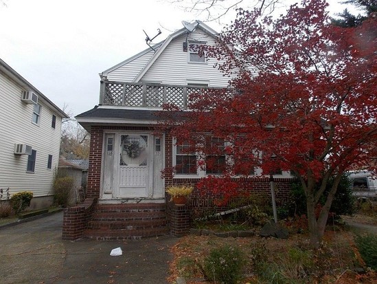 Single-family for Pre-foreclosure / auction St Albans, Queens