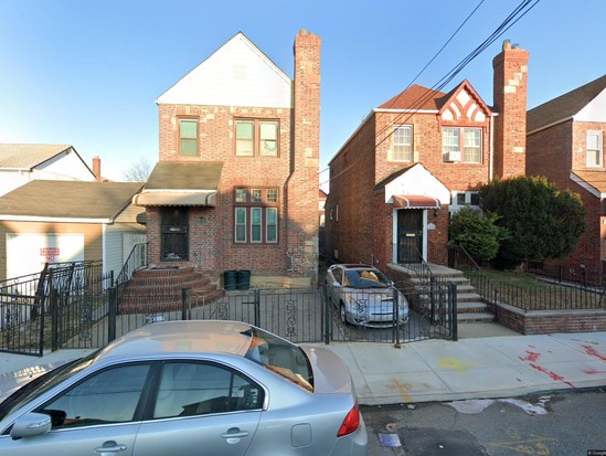 Single-family for Pre-foreclosure St Albans, Queens