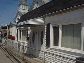 Home for Pre-foreclosure Canarsie, Brooklyn