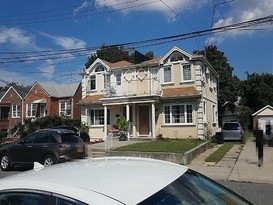 Home for Auction St Albans, Queens