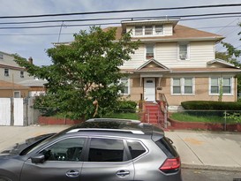 Home for Pre-foreclosure / auction South Richmond Hill, Queens