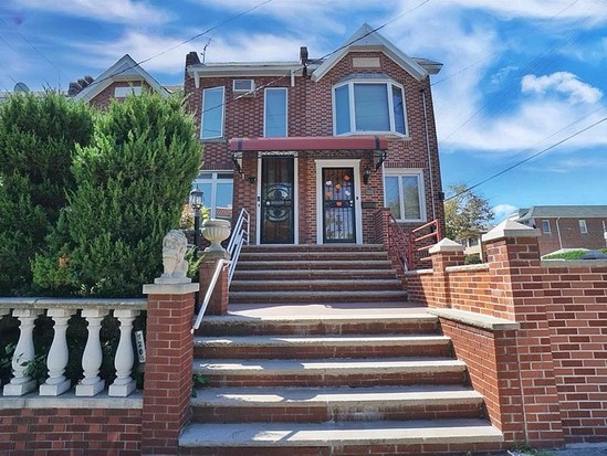 Single-family for Sale Dyker Heights, Brooklyn