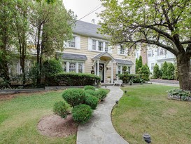 Home for Sale Douglaston, Queens