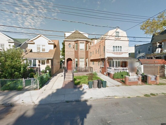 Single-family for Pre-foreclosure Midwood, Brooklyn