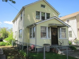 Home for Pre-foreclosure / auction St Albans, Queens