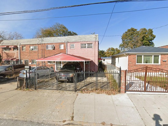 Single-family for Pre-foreclosure Springfield Gardens, Queens