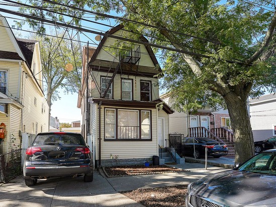 Multi-family for Sale South Ozone Park, Queens