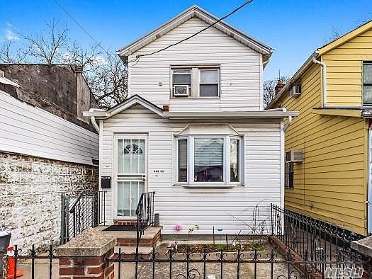 Single-family for Sale South Jamaica, Queens