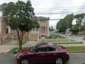 Home for Pre-foreclosure / auction South Ozone Park, Queens