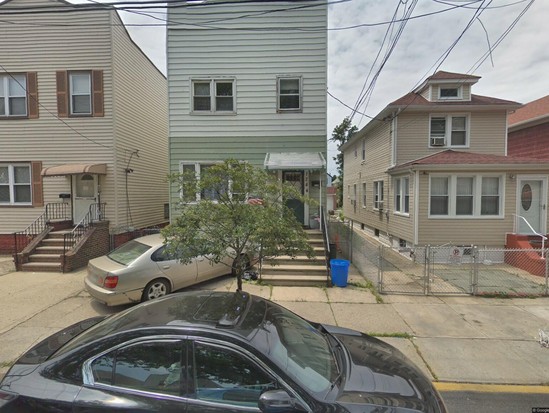 Multi-family for Pre-foreclosure Canarsie, Brooklyn